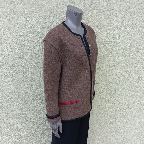 GEIGER COLLECTION (AUSTRIA) LADIES CRESTED PURE WOOL LUXURY SWEATER-COAT - Picture 5 of 17